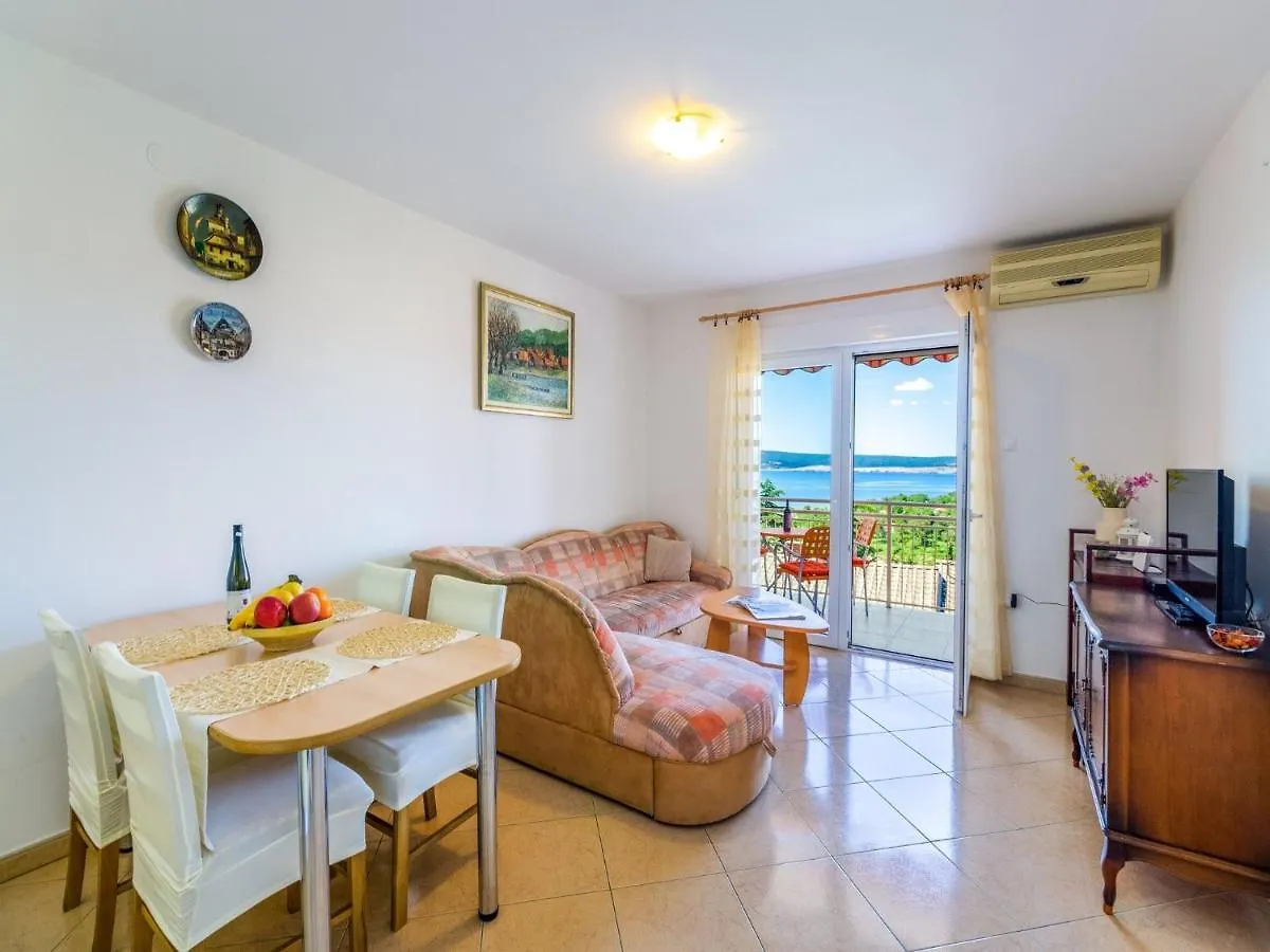 Apartment Nenad Dramalj